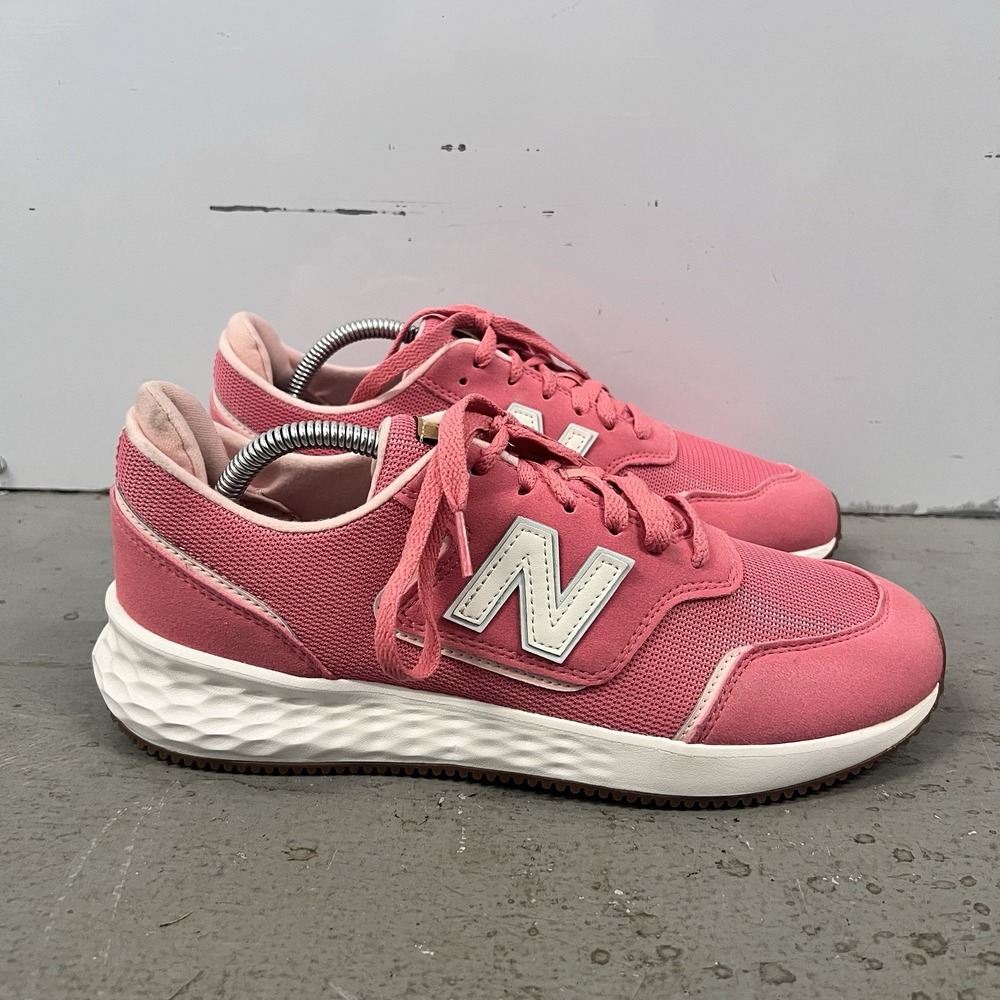 New Balance Fresh Foam Arishi v4 Women's Pink Running Shoes Size 11 No Insoles
